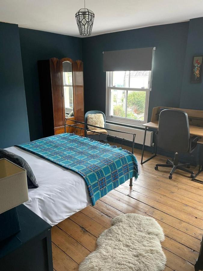 Bed and Breakfast Efail Y Garn Swansea Esterno foto